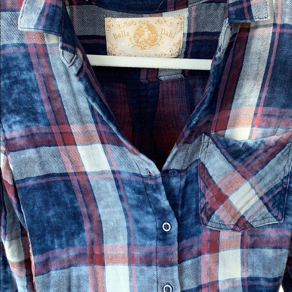 Flannel button up - Picture 3 of 4